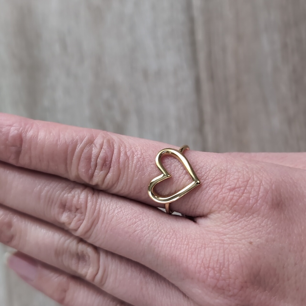NWT sterling silver heart ring